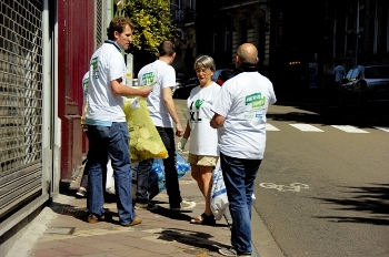 Juin 2012 : Participation à l'action Xl n'est pas une poubelle